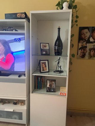 Mueble de TV modular blanco y negro