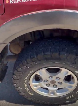 Mitsubishi Montero 2003