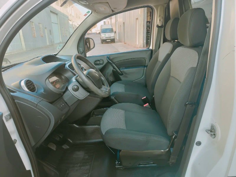 Renault Kangoo 2021, foto 14