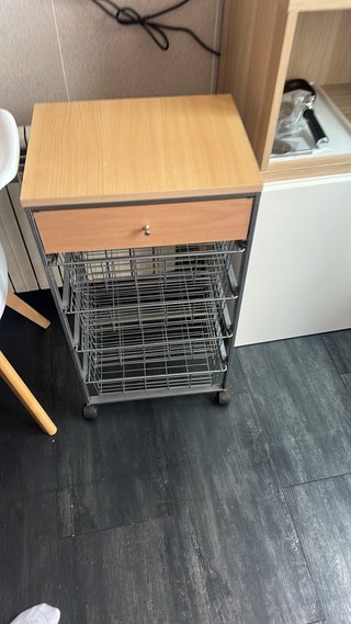 Carrito de cocina con ruedas