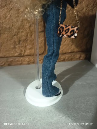 Ropa Barbie Curvy