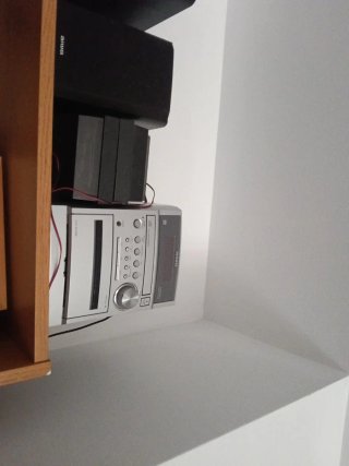 Minicadena Aiwa Plata y Negra