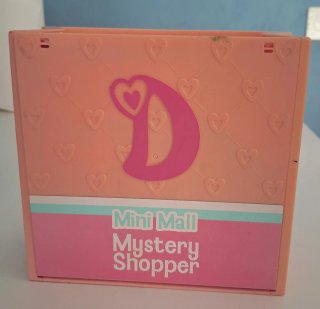 Muñeca Diana con armario y accesorios