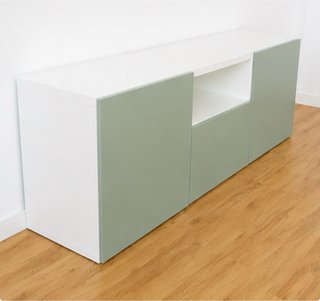 Mueble TV IKEA BESTÅ  con Tablero de Cristal