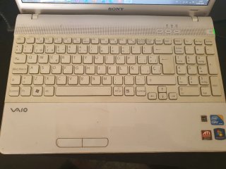 Portátil Sony Vaio PCG-71211M Blanco