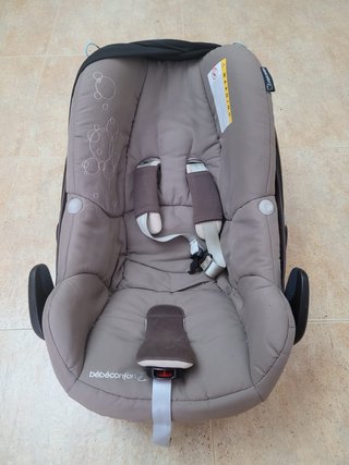 Maxi-Cosi Bebeconfort + Adaptadores Bugaboo Bee