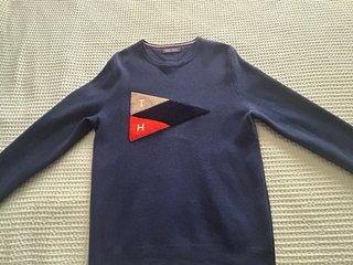 Jersey Tommy Hilfiger Azul Marino con Parche Bande