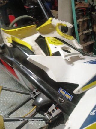 Plásticos Husqvarna 701 Supermoto