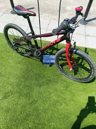 Bicicleta Ghost 20 pulgadas como nueva