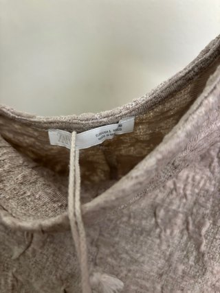 Vestido Zara Jacquard Pliegues Beige/Gris