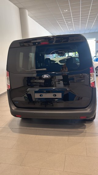 Ford Tourneo Courier Trend 46 kWh 136 CV FWD EV Au