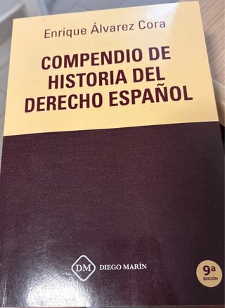 Compendio de historia de derecho español