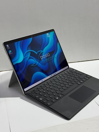 Microsoft Surface 8 PRO
