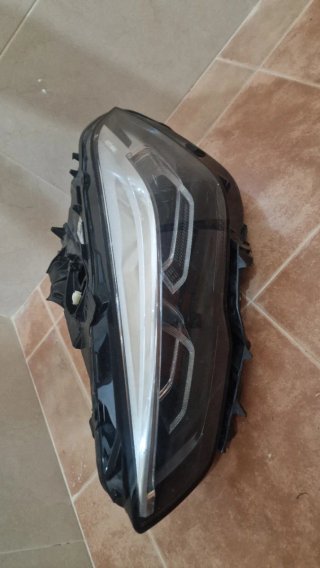 Faro delantero BMW Serie 2 F44