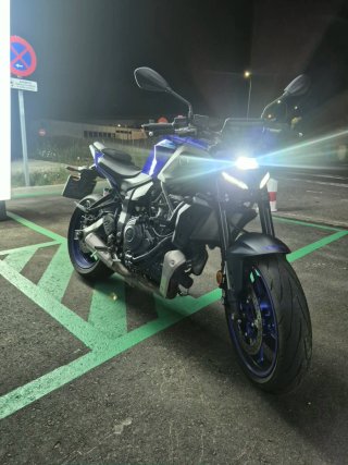 Yamaha MT-07 Naked