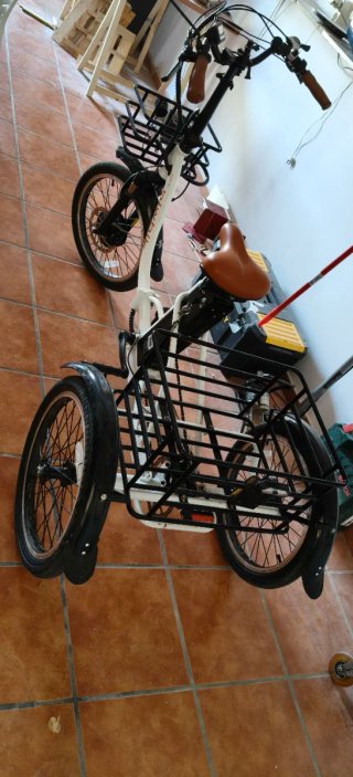 Triciclo Eléctrico Biwbik