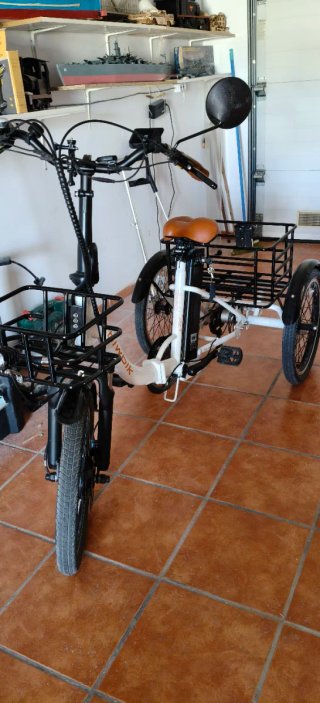 Triciclo Eléctrico Biwbik