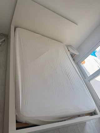 Cama Malm Ikea con 2 cajones(Colchón no incluido)