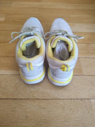 Deportivas Kalenji Blancas y Amarillas