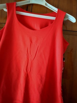 Conjunto rojo y blanco mujer