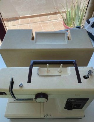 Máquina de coser Pfaff Hobby 721