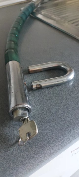 Barra Antirrobo Coche Extensible