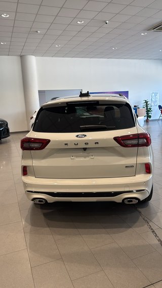 Ford Kuga MCA Sound Edition 2.5 Duratec PHEV 243 C