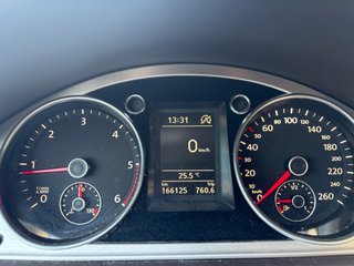Volkswagen Passat Variant Highline Bluemotion 2011