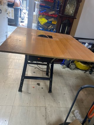 Mesa sierra circular carpintería ingletadora