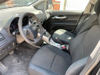 Toyota Auris 2012