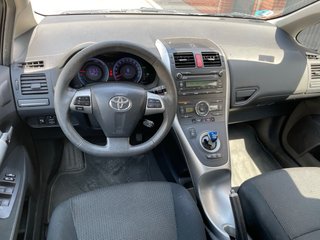 Toyota Auris 2012
