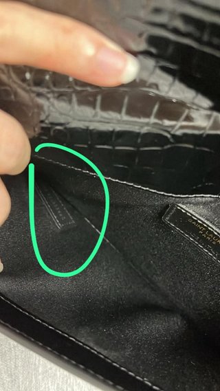 Bolso Cartera Yves Saint Laurent Negro Dorado