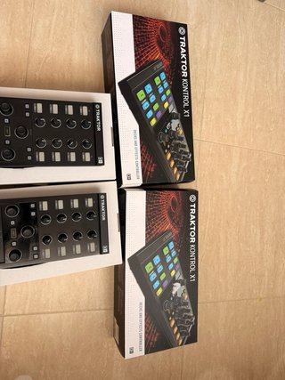 2 x Traktor Kontrol X1