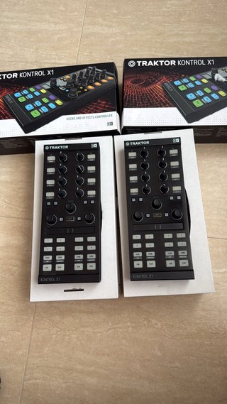 2 x Traktor Kontrol X1