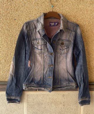 3 Prendas: Cazadora Denim Bershka, Camiseta y Jean