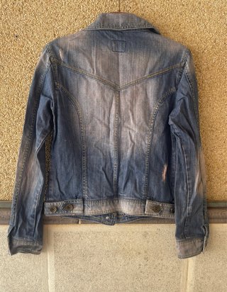3 Prendas: Cazadora Denim Bershka, Camiseta y Jean