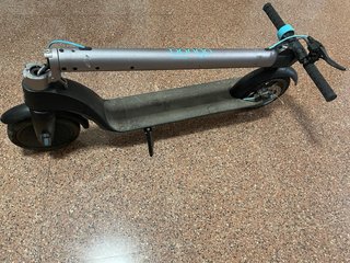 Patinete Cecotec Bongo