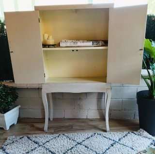 Precioso mueble antiguo de madera