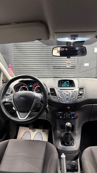 Ford Fiesta 1.5 TDCi 75cv Trend 5p