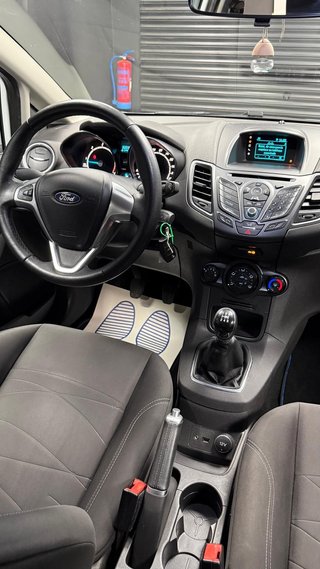 Ford Fiesta 1.5 TDCi 75cv Trend 5p