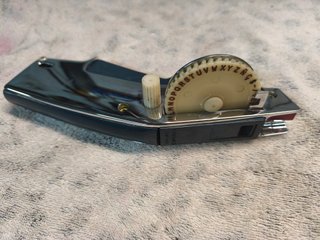 Rotulador DYMO con cintas