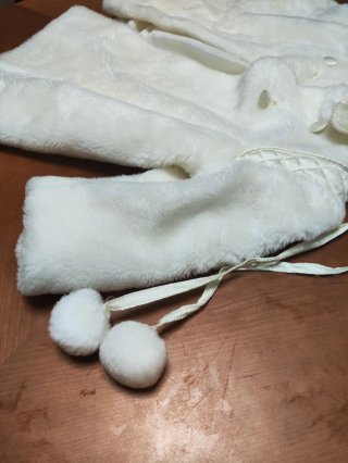 Abrigo y gorro blanco bebé talla 1