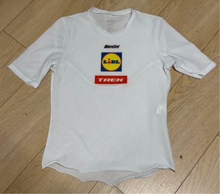 TALLA M/L. Camiseta interior Santini Lidl Trek