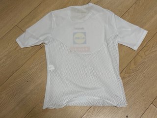 TALLA M/L. Camiseta interior Santini Lidl Trek
