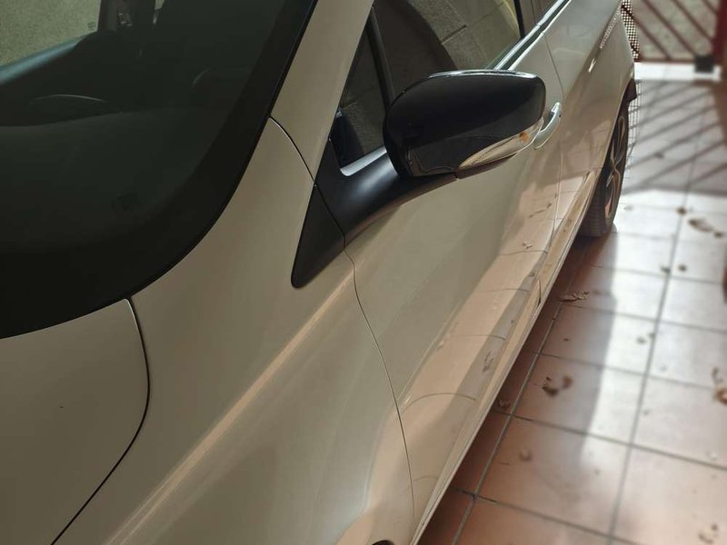 RENAULT zoe - foto 1