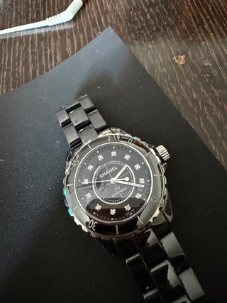 Reloj Chanel J12 Diamantes 38mm