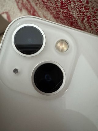 iPhone 13 Blanco + Fundas