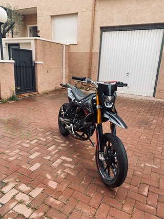 Rieju MRT Pro 49cc Supermotard Negra