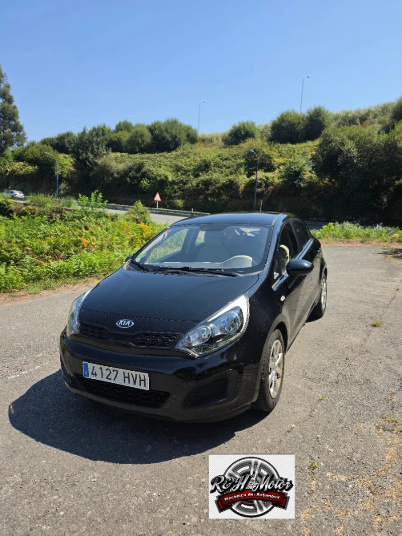 KIA Rio 2014 - foto 1
