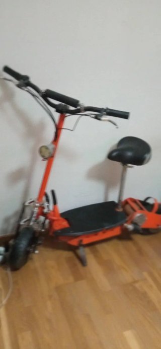 Patinete Eléctrico 1800W con Asiento